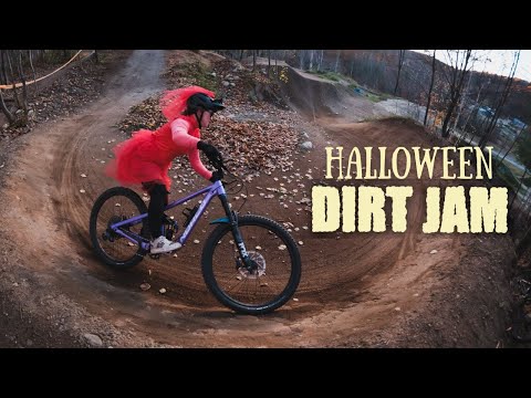 Halloween Dirt Jump videos - Full Cycle Ottawa