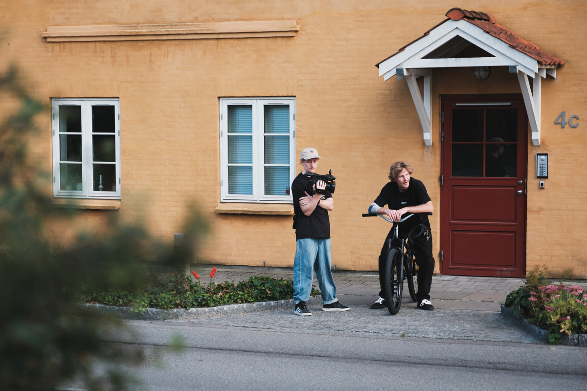FÅ DET BRØD